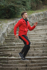 第一版主小说网百度贴吧：探索小说创作与交流的最佳平台